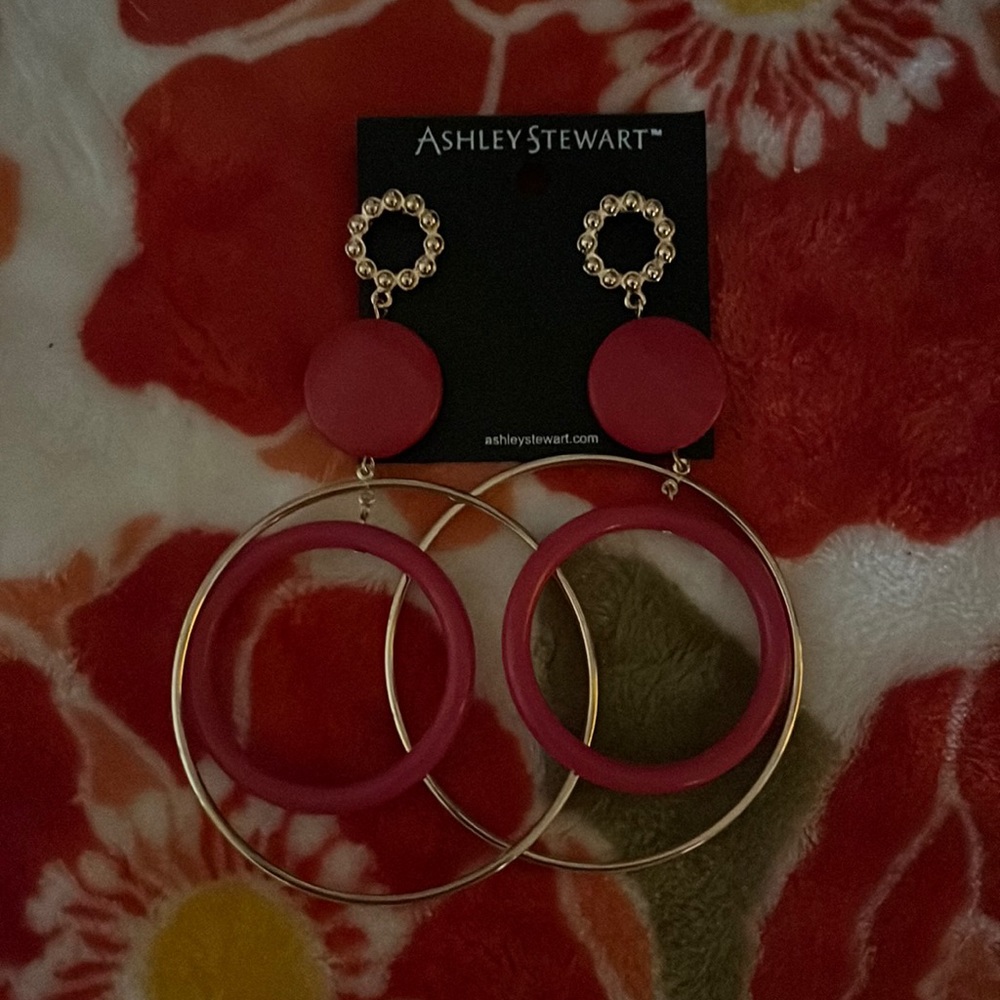 3/$20Ashley stewart earrings